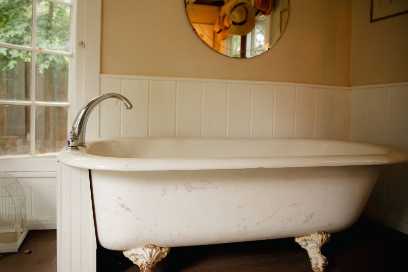 Top Bathtub Installation Companies in Geneva, OH