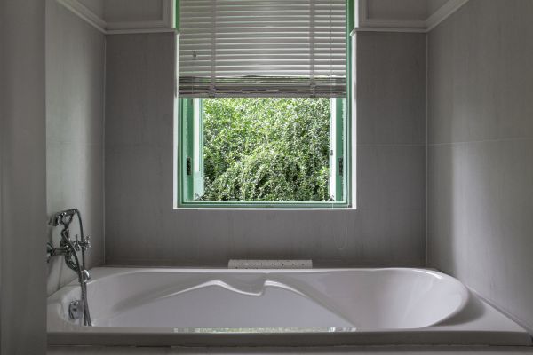 Fiberglass Tub Installation in Ashtabula