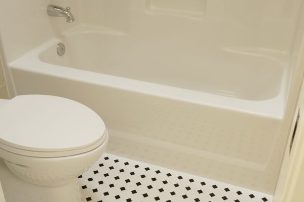 Fiberglass Tub Replacement in Ashtabula